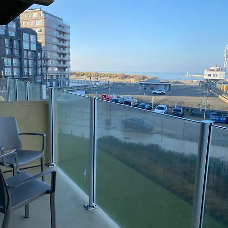 Den Oever Iv 203 With A Sea View Nieuwpoort