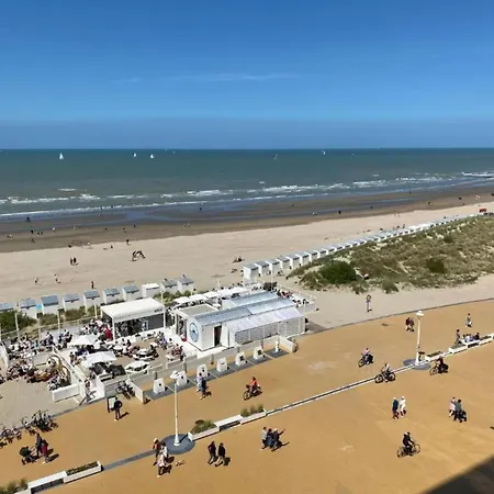 Den Oever Iv 203 With A Sea View Apartment