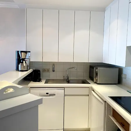 Den Oever Iv 203 With A Sea View Apartment